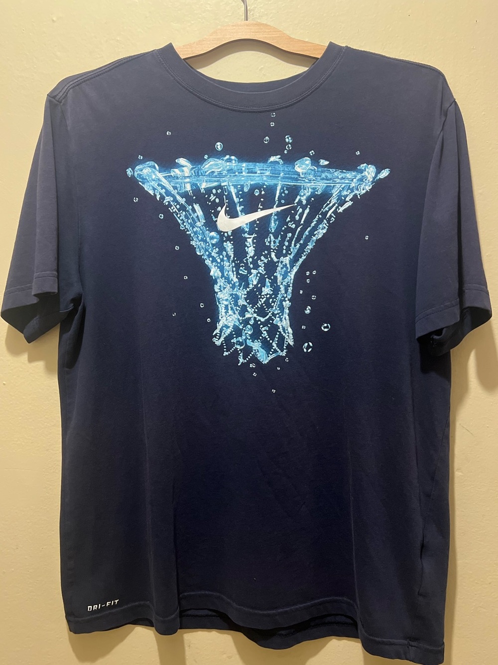 Nike Water Graphic Dri-FIT Tee Shirt Men’s Large Navy Blue Athletic